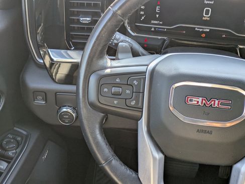 Certified 2023 GMC Sierra 1500 SLT image 22