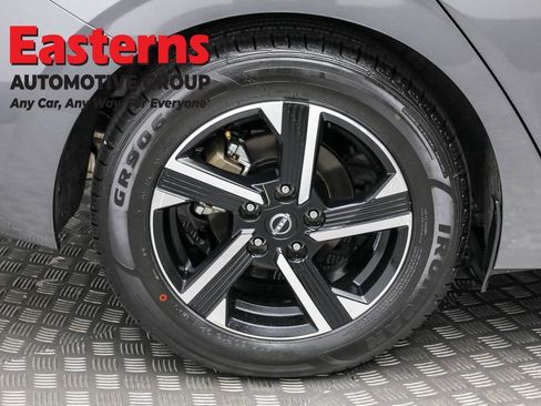 Used 2024 Nissan Sentra SV image 29