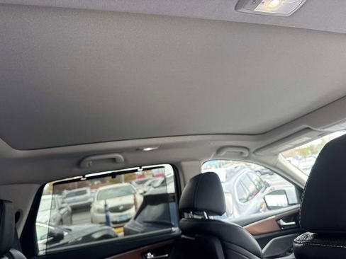 Used 2022 Acura MDX SH-AWD w/ Technology Package image 10