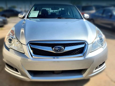 Used 2012 Subaru Legacy 2.5i Premium AWD/4WD image 22