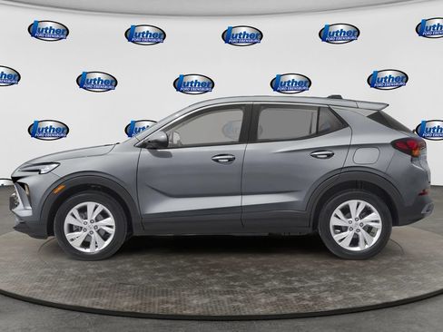 Used 2026 Buick Encore GX Preferred AWD/4WD image 3