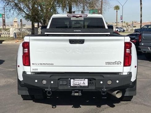 Used 2021 Chevrolet Silverado 3500 High Country AWD/4WD image 5