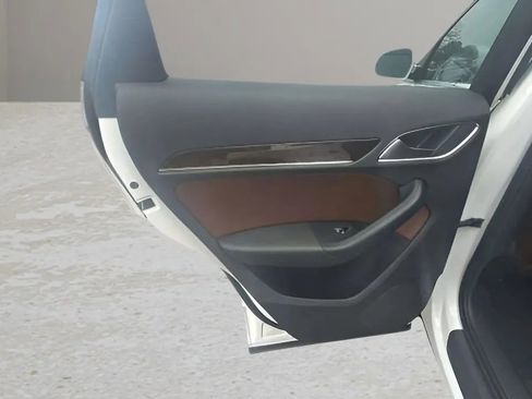 Used 2016 Audi Q3 2.0T Premium Plus w/ Technology Package image 44