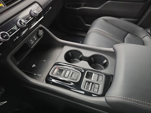 Certified 2023 Honda Pilot EX-L image 26