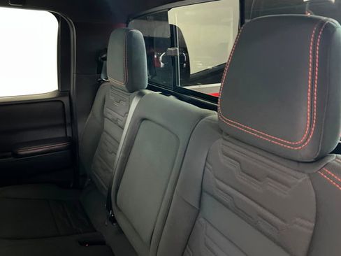 Certified 2025 Nissan Frontier PRO-4X image 20