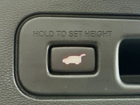 Used 2023 Acura MDX SH-AWD image 31