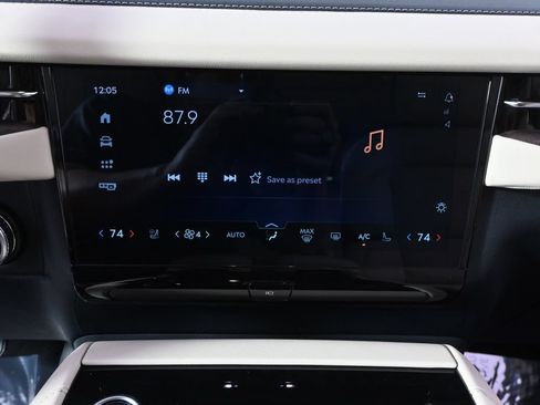 New 2027 Lincoln Navigator Reserve AWD/4WD image 28