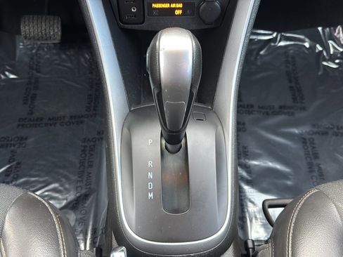 Used 2022 Chevrolet Trax LT w/ Driver Confidence Package image 34