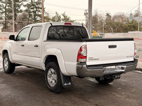 Used 2013 Toyota Tacoma 4x4 Double Cab w/ SR5 Pkg image 11