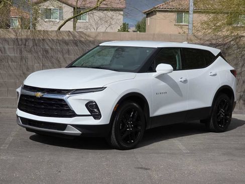 Used 2023 Chevrolet Blazer LT w/ Driver Confidence Package image 5