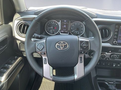 Used 2023 Toyota Tacoma SR5 image 9