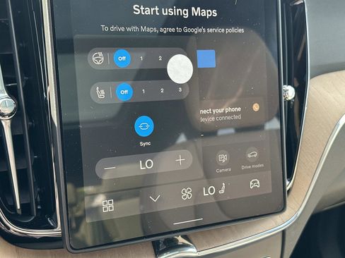 New 2026 Volvo XC60 B5 Core w/ Climate Package image 25