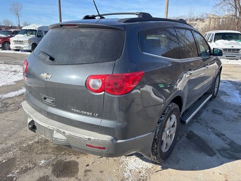 Used 2012 Chevrolet Traverse LT w/ LPO, 'HIT The Road' Package FWD image 6