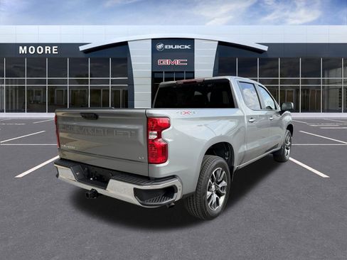 Used 2024 Chevrolet Silverado 1500 LT image 3