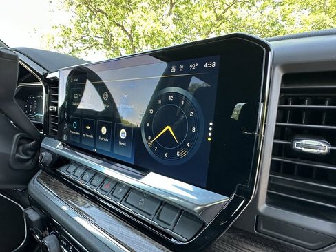 Used 2024 Chevrolet Silverado 3500 LT w/ Safety Package image 18