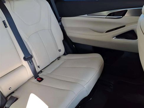 Used 2024 INFINITI QX60 Luxe w/ Vision Package image 18