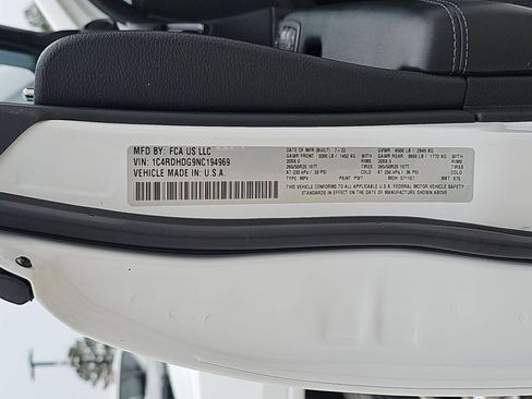 Used 2022 Dodge Durango GT image 40