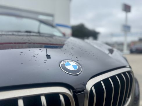 Used 2019 BMW X6 xDrive35i w/ Convenience Package image 15