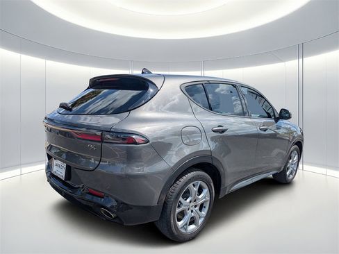 Used 2024 Dodge Hornet R/T image 4