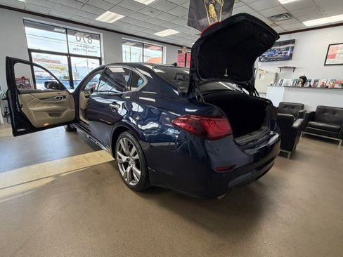 Used 2015 INFINITI Q70 L 3.7 image 16