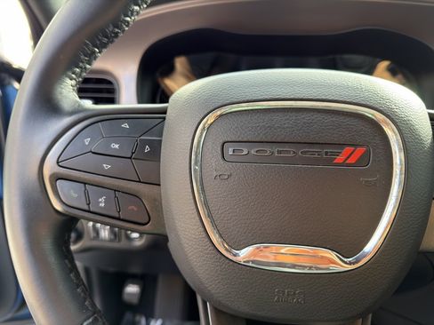 Used 2023 Dodge Charger SXT w/ Blacktop Package image 17