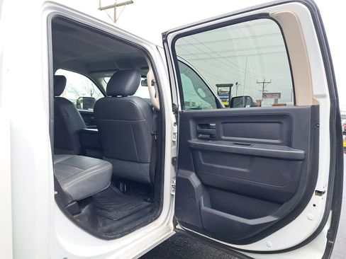 Used 2016 RAM 3500 Tradesman w/ Protection Group image 14