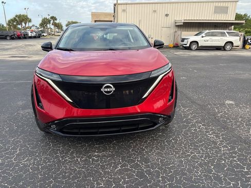Used 2024 Nissan Ariya AWD image 12