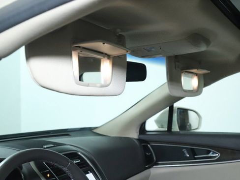 Used 2016 Lincoln MKX Reserve w/ Climate Package image 20