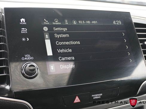 Used 2022 Honda Passport TrailSport image 37