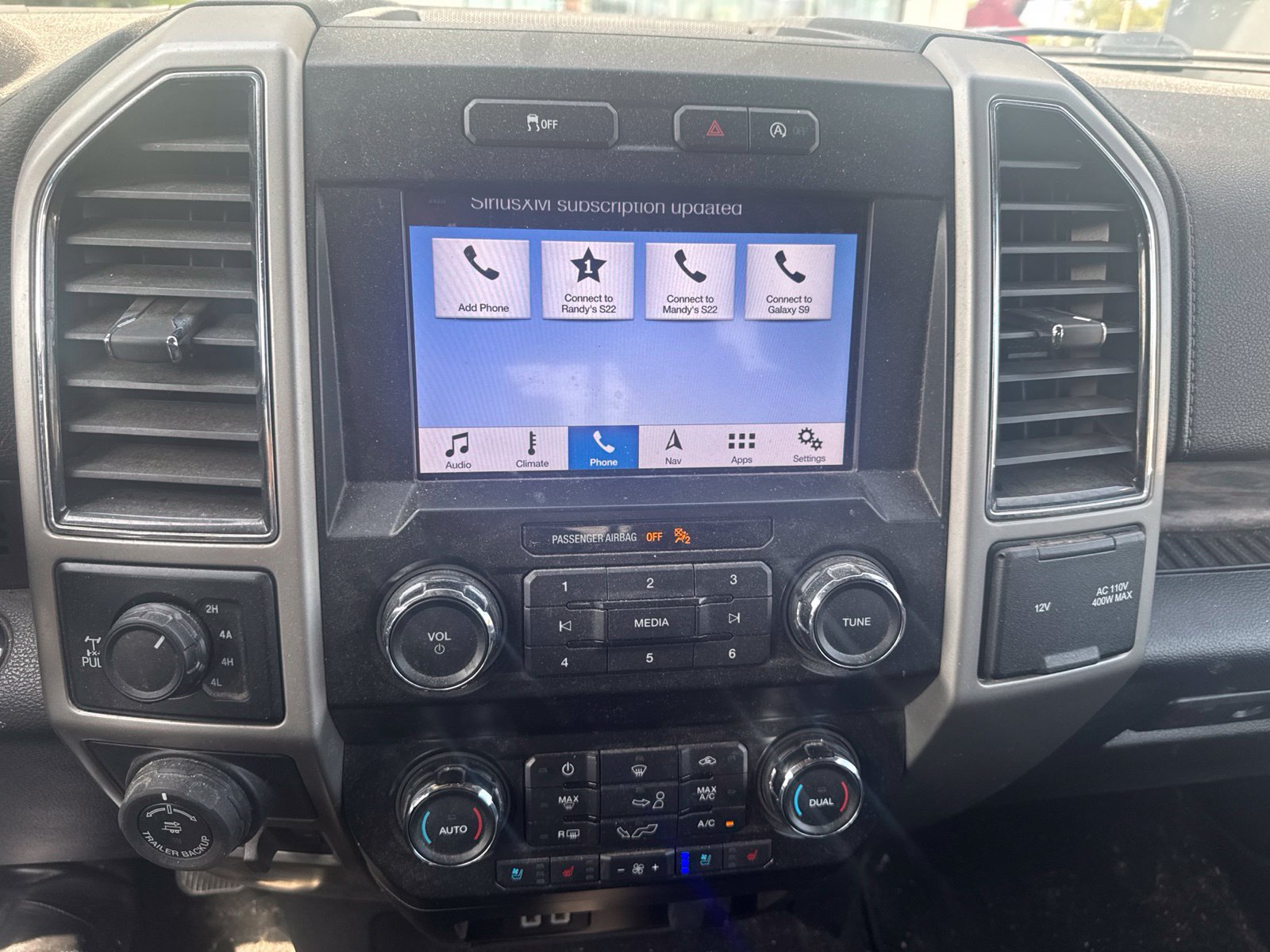 Used 2019 Ford F150 Lariat w/ Trailer Tow Package AWD/4WD image 11