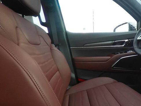 Used 2024 Kia Telluride SX Prestige image 33