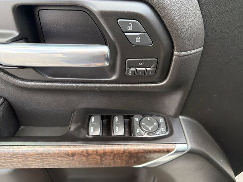 Used 2019 GMC Sierra 1500 Denali w/ Technology Package AWD/4WD image 28
