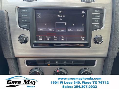 Used 2016 Volkswagen Golf S FWD image 27