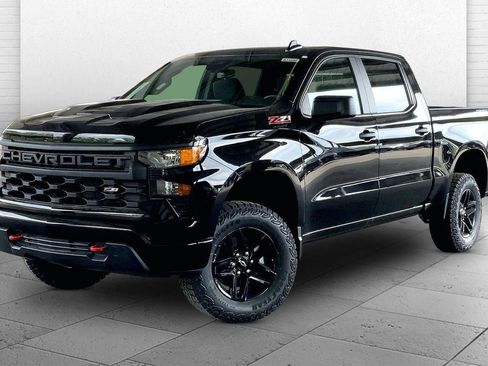 New 2026 Chevrolet Silverado 1500 Custom Trail Boss AWD/4WD image 2
