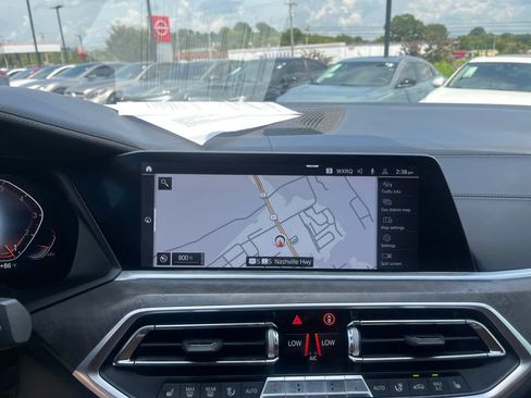 Used 2019 BMW X5 xDrive50i w/ M Sport Package AWD/4WD image 16