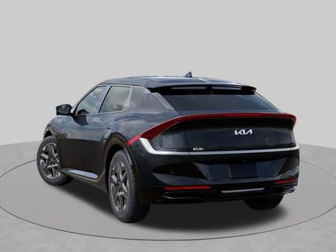 New 2026 Kia EV6 Light RWD image 4