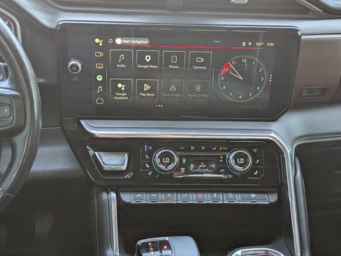 Used 2023 GMC Sierra 1500 Denali Ultimate AWD/4WD image 12