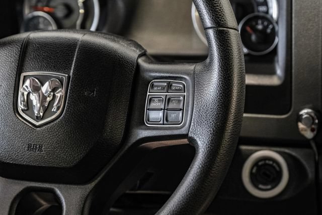 Used 2015 RAM 1500 Express AWD/4WD image 23