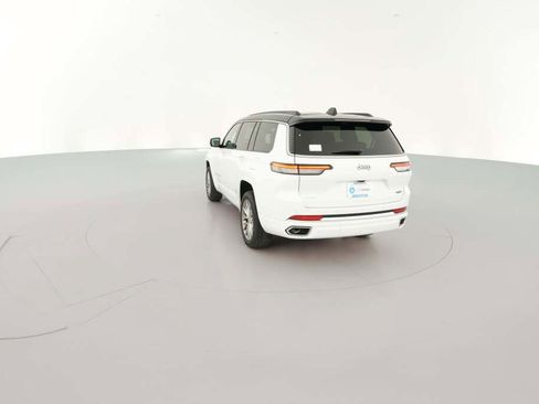 New 2025 Jeep Grand Cherokee L Summit w/ Luxury Tech Group V image 9