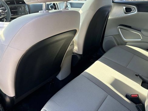 New 2025 Kia Soul LX image 16