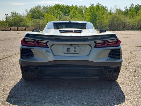 Used 2024 Chevrolet Corvette Stingray Premium Conv w/ Stealth Interior Trim Package RWD image 6