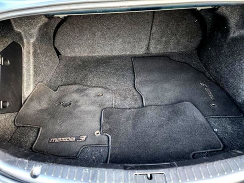 Used 2010 MAZDA MAZDA3 i Touring image 13