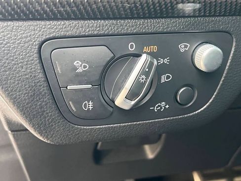 Used 2018 Audi SQ5 Prestige w/ Prestige Package image 36