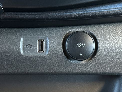 Used 2023 Ford Transit 250 Low Roof w/ Exterior Upgrade Package image 22