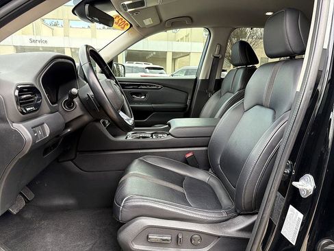 Used 2023 Honda Pilot EX-L image 11