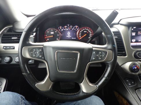 Used 2015 GMC Yukon Denali AWD/4WD image 22