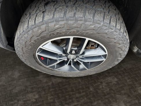 Used 2017 Jeep Grand Cherokee Trailhawk image 33