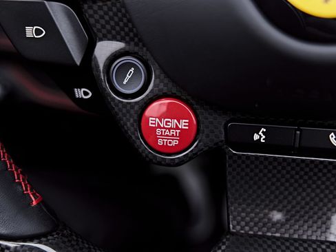 Used 2022 Ferrari F8 Tributo RWD image 75