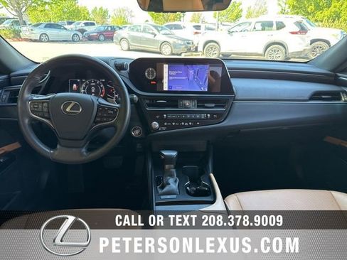 Used 2024 Lexus ES 350 w/ Accessory Package (Z2) FWD image 15