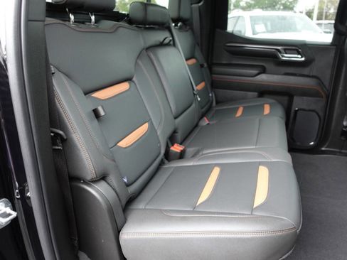 Used 2024 GMC Sierra 1500 AT4 w/ AT4 Preferred Package image 36